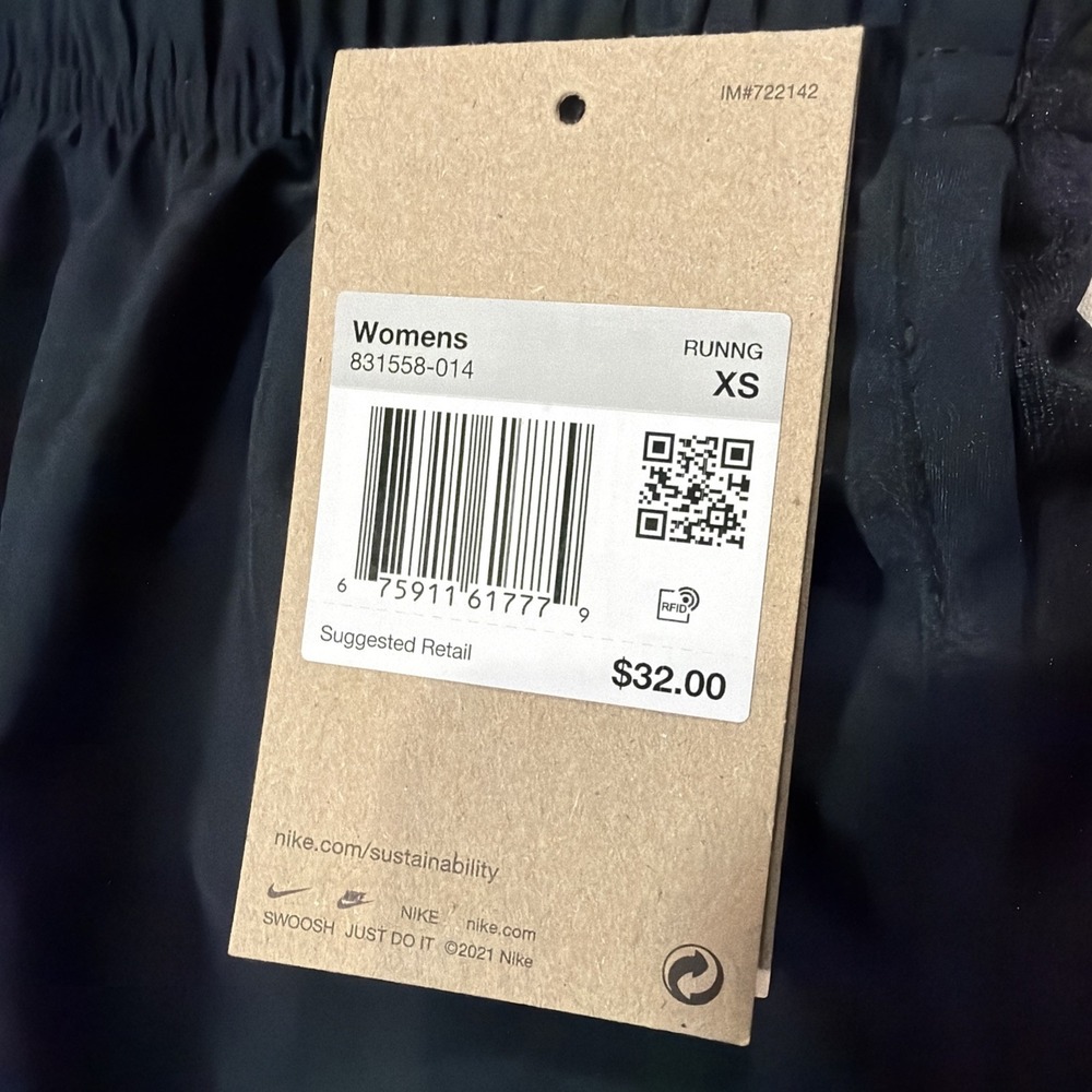 Nike Tempo Running Shorts Women's Black Dry-Fit Brief Lined 831558-014 NWT - Picture 2 of 4